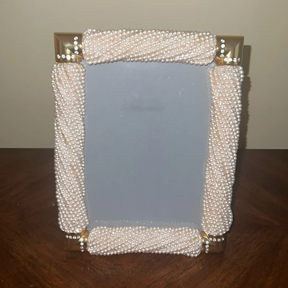 Vintage Pearl Picture Frame
